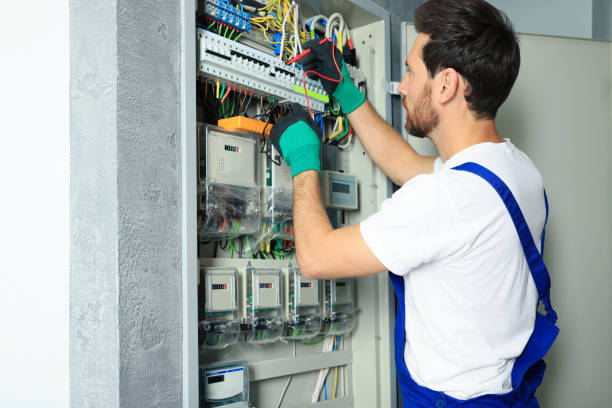 Best Affordable Emergency Electrician  in Runnemede, NJ